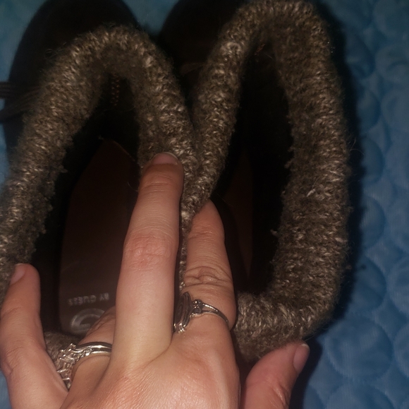 Brown Guess Boots Size 10 flat - Picture 5 of 5